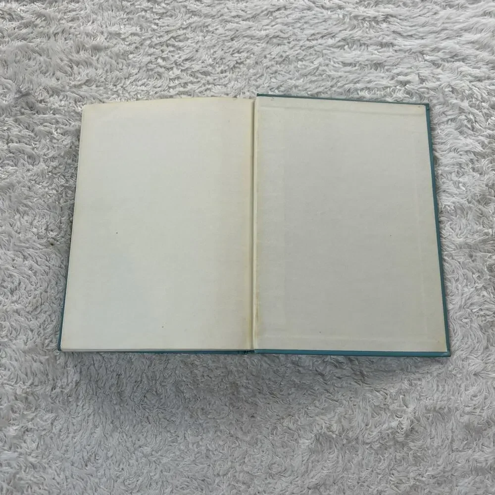 THE CONGRESSIONAL CLUB‎ COOK BOOK - 1965 - National and International Recipes